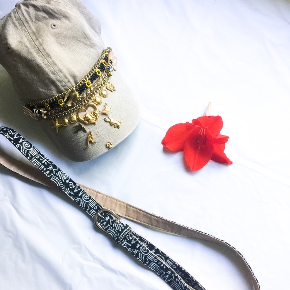 Vintage Accessories - Hat and Belt Bundle